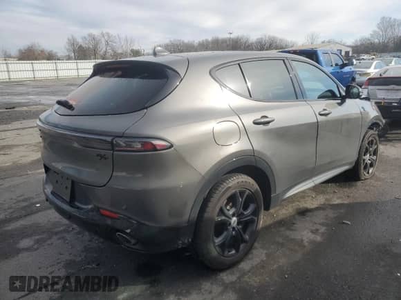 2024 Dodge Hornet R/T Plus with VIN ZACPDFDW4R3A08332, listed as a Copart auction lot 50345665 with 11,123 mi miles and Salvage title. Bid and sale history available at DreamBid. Image 3.