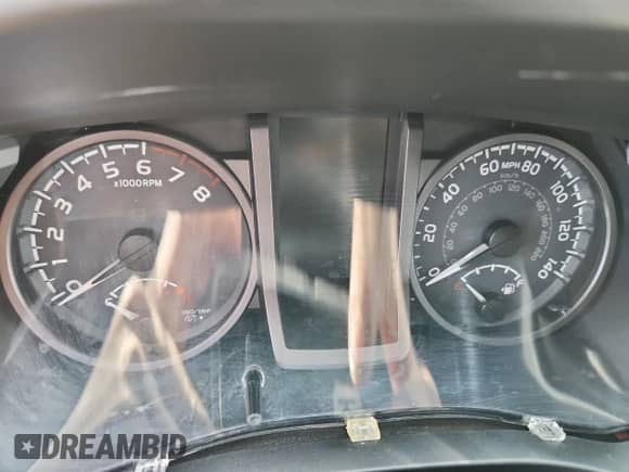 2017 Toyota Tacoma SR5 с VIN 3TMDZ5BN5HM017544, выставлен на аукционе Copart как лот 71926035 с пробегом 117 939 миль миль и Списание • Salvage title. История ставок и продаж доступна на DreamBid. Изображение 9.
