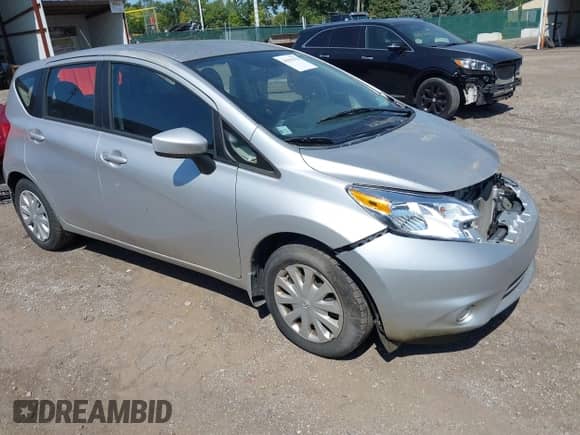 2015 Nissan Note S Plus z VIN 3N1CE2CP1FL386543, wystawiony jako IAAI lot #43191578 z przebiegiem 79 082 mil mil oraz . Historia ofert i sprzedaży dostępna na DreamBid. Obrazek 1.