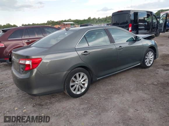 2013 Toyota Camry LE z VIN 4T1BD1FKXDU066965, wystawiony jako IAAI lot #43027264 z przebiegiem 98 455 mil mil oraz . Historia ofert i sprzedaży dostępna na DreamBid. Obrazek 4.