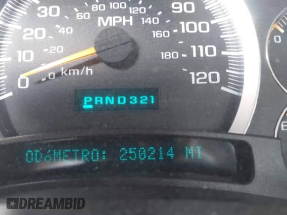 2005 GMC Sierra 1500 SLE с VIN 2GTEC19T151262217, выставлен на аукционе IAAI как лот 42430424 с пробегом 250 214 миль миль и . История ставок и продаж доступна на DreamBid. Изображение 7.