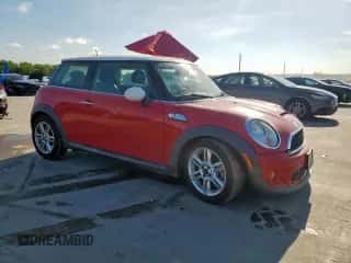 2012 MINI Hardtop S with VIN WMWSV3C50CTY25944, listed as a Copart auction lot 62837575 with 73,618 mi miles and Salvage title. Bid and sale history available at DreamBid. Image 4.