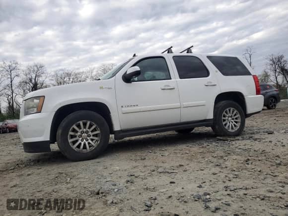 2008 Chevrolet Tahoe z VIN 1GNFK13568R218699, wystawiony jako Copart lot #52856035 z przebiegiem 195 654 mil mil oraz Czysty tytuł • Clean title. Historia ofert i sprzedaży dostępna na DreamBid. Obrazek 1.