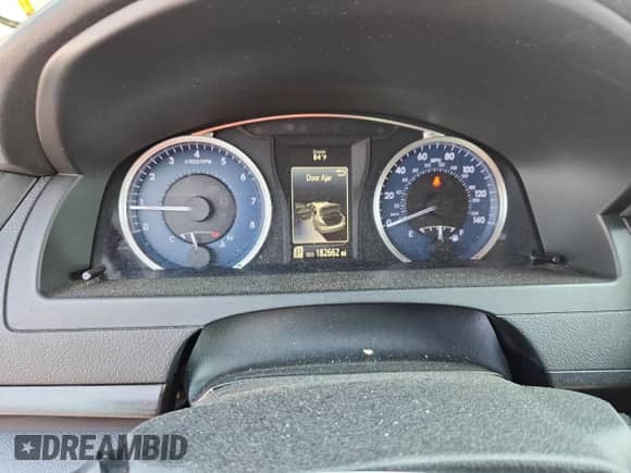 2016 Toyota Camry XLE with VIN 4T1BF1FKXGU513423, listed as a Copart auction lot 81056115 with 182,662 mi miles and Clean title. Bid and sale history available at DreamBid. Image 9.