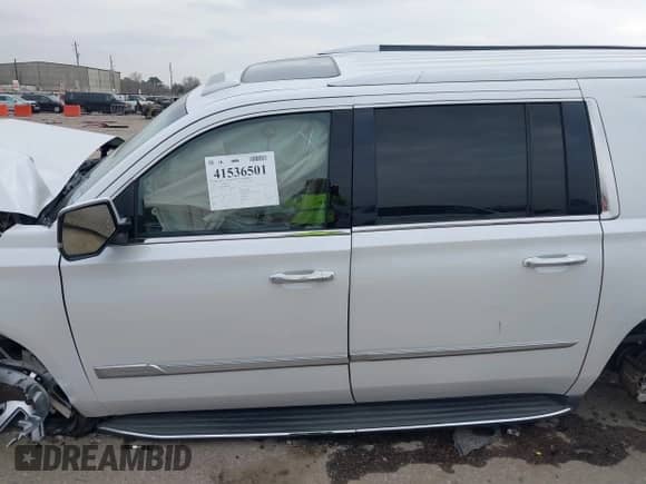 2016 Cadillac Escalade ESV Luxury Collection with VIN 1GYS3HKJ1GR309304, listed as a IAAI auction lot 41536501 with 115,696 mi miles and . Bid and sale history available at DreamBid. Image 15.