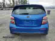 2020 Chevrolet Sonic LT с VIN 1G1JD6SB8L4102842, выставлен на аукционе Copart как лот 68715835 с пробегом 19 393 миль миль и Списание • Salvage title. История ставок и продаж доступна на DreamBid. Изображение 6.