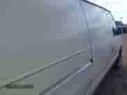 2010 Ford Econoline Cargo Commercial с VIN 1FTNE1EW0ADA91307, выставлен на аукционе IAAI как лот 41833965 с пробегом 160 419 миль миль и . История ставок и продаж доступна на DreamBid. Изображение 4.