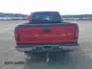 1999 Chevrolet Silverado 1500 LS z VIN 1GCEC14W8XZ187477, wystawiony jako IAAI lot #43217429 z przebiegiem 394 436 mil mil oraz . Historia ofert i sprzedaży dostępna na DreamBid. Obrazek 15.