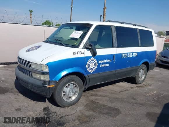 2000 Chevrolet Astro с VIN 1GNDM19W6YB157414, выставлен на аукционе IAAI как лот 42932952 с пробегом 121 214 миль миль и . История ставок и продаж доступна на DreamBid. Изображение 12.
