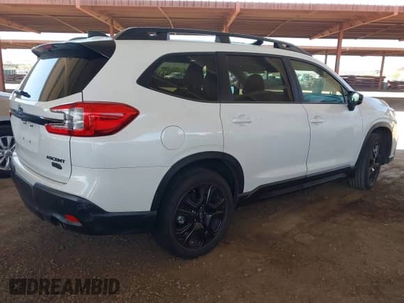 2024 Subaru Ascent Onyx с VIN 4S4WMAHD0R3408596, выставлен на аукционе IAAI как лот 42507992 с пробегом 20 346 миль миль и . История ставок и продаж доступна на DreamBid. Изображение 4.