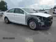 2017 Hyundai Sonata SE z VIN KMHE24L1XHA059845, wystawiony jako Copart lot #80626385 z przebiegiem 114 710 mil mil oraz Szkoda całkowita • Salvage title. Historia ofert i sprzedaży dostępna na DreamBid. Obrazek 4.