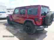 2021 Jeep Wrangler Unlimited Sahara Altitude z VIN 1C4HJXEG5MW649214, wystawiony jako IAAI lot #42329891 z przebiegiem 71 275 mil mil oraz . Historia ofert i sprzedaży dostępna na DreamBid. Obrazek 3.