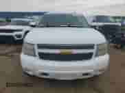 2008 Chevrolet Suburban LTZ z VIN 3GNFK16398G238164, wystawiony jako Copart lot #64173925 z przebiegiem 262 262 mil mil oraz Czysty tytuł • Clean title. Historia ofert i sprzedaży dostępna na DreamBid. Obrazek 5.