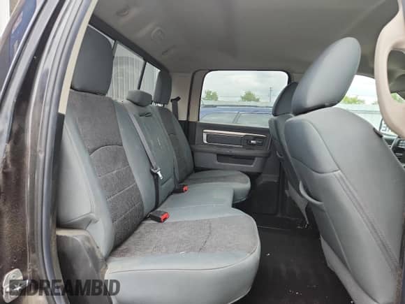 2018 Ram 1500 Big Horn z VIN 1C6RR7TT8JS207678, wystawiony jako Copart lot #68326515 z przebiegiem 147 071 mil mil oraz Szkoda całkowita • Salvage title. Historia ofert i sprzedaży dostępna na DreamBid. Obrazek 10.