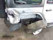 2022 Jeep Wrangler Unlimited Sport S z VIN 1C4HJXDG6NW144396, wystawiony jako IAAI lot #42362283 z przebiegiem 19 854 mil mil oraz . Historia ofert i sprzedaży dostępna na DreamBid. Obrazek 6.