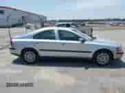 2004 Volvo S60 с VIN YV1RS61T442343704, выставлен на аукционе IAAI как лот 42318811 с пробегом 173 475 миль миль и . История ставок и продаж доступна на DreamBid. Изображение 15.