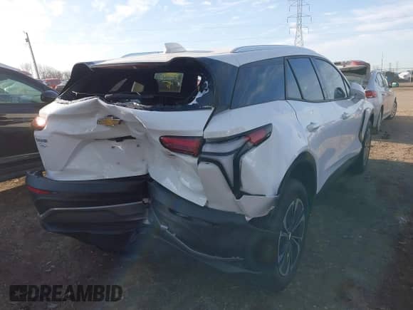 2024 Chevrolet Blazer EV eAWD LT с VIN 3GNKDBRJXRS260469, выставлен на аукционе IAAI как лот 41810207 с пробегом 5 356 миль миль и . История ставок и продаж доступна на DreamBid. Изображение 4.