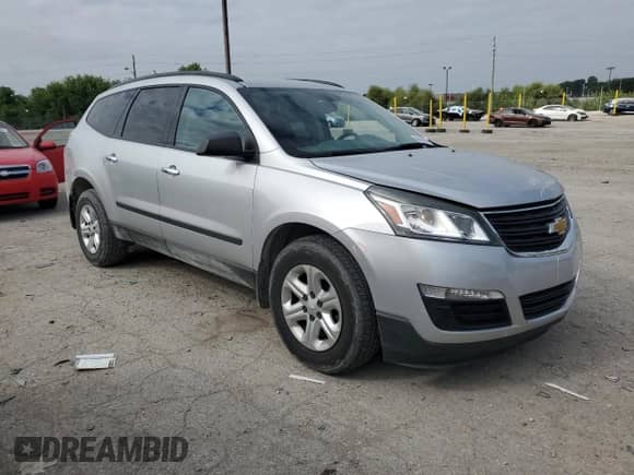 2014 Chevrolet Traverse LS with VIN 1GNKRFKD5EJ235200, listed as a Copart auction lot 68420555 with 141,018 mi miles and Salvage title. Bid and sale history available at DreamBid. Image 4.