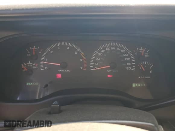 2000 Dodge Dakota Sport with VIN 1B7GL22NXYS529787, listed as a Copart auction lot 81051655 with 292,220 mi miles and Salvage title. Bid and sale history available at DreamBid. Image 9.