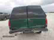 1999 Chevrolet Suburban с VIN 1GNEC16R6XJ415036, выставлен на аукционе Copart как лот 53565525 с пробегом 80 946 миль миль и Списание • Salvage title. История ставок и продаж доступна на DreamBid. Изображение 6.