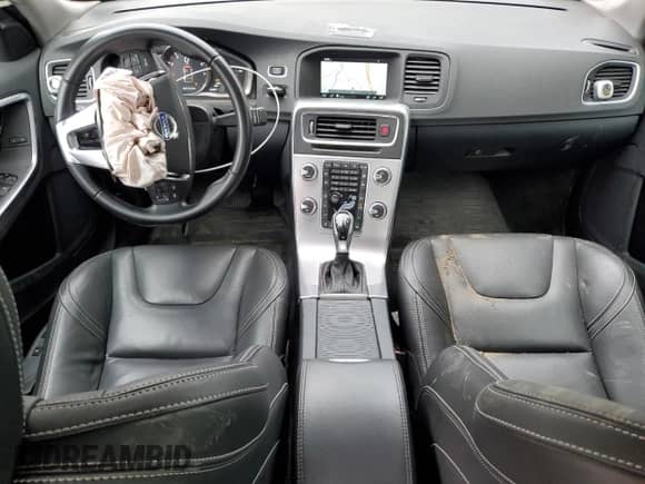 2017 Volvo S60 Dynamic с VIN YV140MTL1H2431598, выставлен на аукционе Copart как лот 66429425 с пробегом 52 964 миль миль и Списание • Salvage title. История ставок и продаж доступна на DreamBid. Изображение 8.