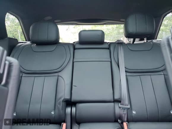 2025 Land Rover Range Rover Sport Dynamic SE z VIN SAL1L9FU0SA438842, wystawiony jako Copart lot #69849345 z przebiegiem 4 689 mil mil oraz Szkoda całkowita • Salvage title. Historia ofert i sprzedaży dostępna na DreamBid. Obrazek 10.