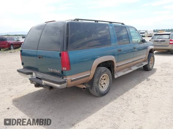 1995 Chevrolet Suburban с VIN 1GNGK26K1SJ393217, выставлен на аукционе IAAI как лот 42986415 с пробегом 198 848 миль миль и . История ставок и продаж доступна на DreamBid. Изображение 4.