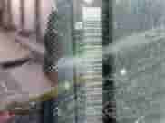 2000 Saturn SL with VIN 1G8ZK5271YZ182706, listed as a Copart auction lot 70810135 with 180,566 mi miles and Salvage title. Bid and sale history available at DreamBid. Image 13.