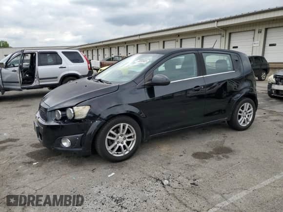 2016 Chevrolet Sonic LT с VIN 1G1JC6SH7G4168120, выставлен на аукционе Copart как лот 70080905 с пробегом 123 872 миль миль и Списание • Salvage title. История ставок и продаж доступна на DreamBid. Изображение 1.