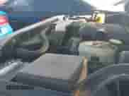 2003 Chevrolet Tahoe Z71 с VIN 1GNEK13Z93R267077, выставлен на аукционе IAAI как лот 42504842 с пробегом 294 707 миль миль и . История ставок и продаж доступна на DreamBid. Изображение 12.