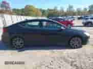 2019 Hyundai Elantra SEL z VIN 5NPD84LF0KH431963, wystawiony jako IAAI lot #43481773 z przebiegiem 196 463 mil mil oraz . Historia ofert i sprzedaży dostępna na DreamBid. Obrazek 14.