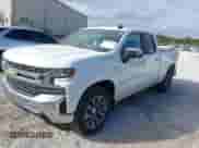 2020 Chevrolet Silverado 1500 LT z VIN 1GCRWCED8LZ159240, wystawiony jako IAAI lot #40765702 z przebiegiem 89 461 mil mil oraz . Historia ofert i sprzedaży dostępna na DreamBid. Obrazek 2.