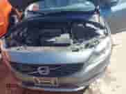 2016 Volvo S60 T5 Platinum с VIN YV4612UM7G2001173, выставлен на аукционе IAAI как лот 41659965 с пробегом 117 805 миль миль и . История ставок и продаж доступна на DreamBid. Изображение 10.