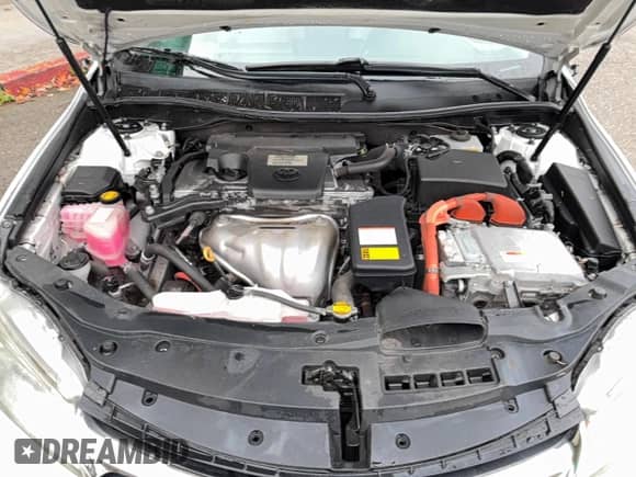 2015 Toyota Camry LE z VIN 4T1BD1FK3FU168482, wystawiony jako Copart lot #91081815 z przebiegiem 263 499 mil mil oraz Czysty tytuł • Clean title. Historia ofert i sprzedaży dostępna na DreamBid. Obrazek 7.