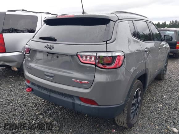 2021 Jeep Compass Trailhawk с VIN 3C4NJDDB3MT547942, выставлен на аукционе IAAI как лот 41470588 с пробегом 94 598 миль миль и . История ставок и продаж доступна на DreamBid. Изображение 4.