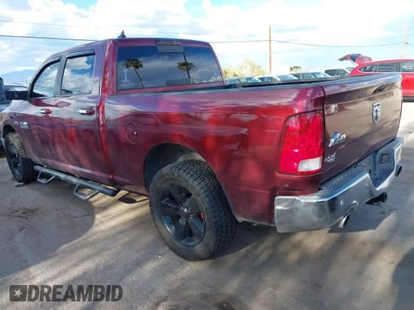 2018 Ram 1500 Big Horn с VIN 1C6RR6TT7JS149184, выставлен на аукционе IAAI как лот 43209443 с пробегом 109 476 миль миль и . История ставок и продаж доступна на DreamBid. Изображение 3.