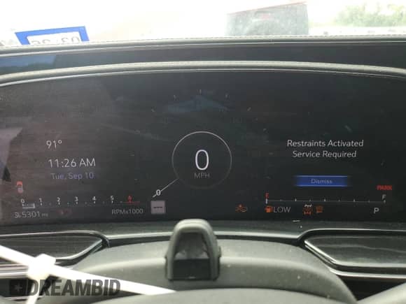 2024 Cadillac Escalade 4WD Sport с VIN 1GYS4FKL4RR201944, выставлен на аукционе Copart как лот 70470734 с пробегом 5 301 миль миль и Списание • Salvage title. История ставок и продаж доступна на DreamBid. Изображение 9.