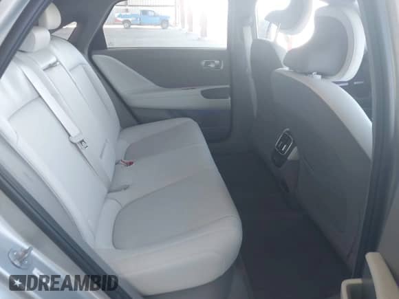 2025 Hyundai Ioniq 6 SEL с VIN KMHM34AA0SA092310, выставлен на аукционе IAAI как лот 43075865 с пробегом 5 296 миль миль и . История ставок и продаж доступна на DreamBid. Изображение 8.