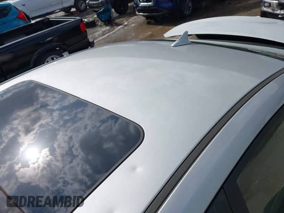 2012 Hyundai Elantra Limited z VIN KMHDH4AE2CU414157, wystawiony jako IAAI lot #42564679 z przebiegiem 113 262 mil mil oraz . Historia ofert i sprzedaży dostępna na DreamBid. Obrazek 18.