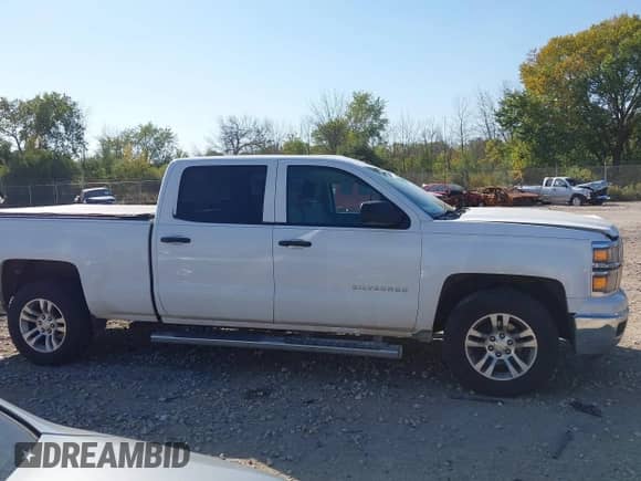 2014 Chevrolet Silverado 1500 LT with VIN 1GCUKREC6EF194797, listed as a IAAI auction lot 43315653 with 246,965 mi miles and . Bid and sale history available at DreamBid. Image 13.
