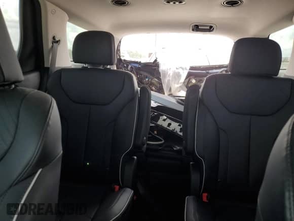 2024 Hyundai Palisade XRT с VIN KM8R34GE2RU690682, выставлен на аукционе Copart как лот 67310074 с пробегом 11 868 миль миль и Списание • Salvage title. История ставок и продаж доступна на DreamBid. Изображение 10.