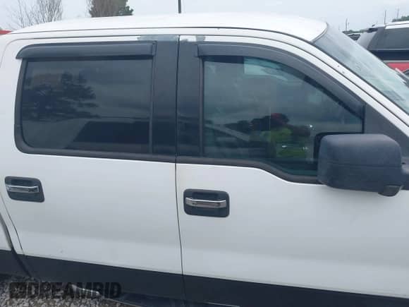 2004 Ford F-150 XLT z VIN 1FTPW125X4KD25552, wystawiony jako IAAI lot #39507617 z przebiegiem 308 426 mil mil oraz . Historia ofert i sprzedaży dostępna na DreamBid. Obrazek 14.