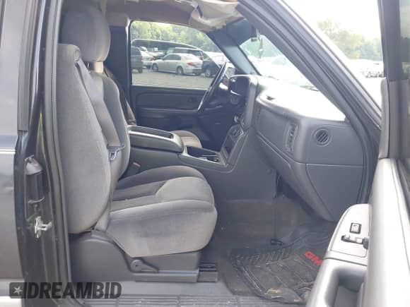2005 GMC Sierra 1500 SLE с VIN 1GTEC19V25Z145982, выставлен на аукционе IAAI как лот 42734496 с пробегом 169 456 миль миль и . История ставок и продаж доступна на DreamBid. Изображение 5.