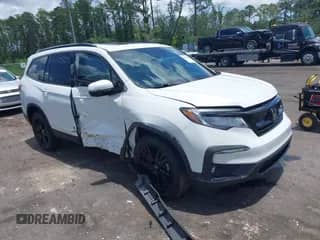 2021 Honda Pilot Black Edition z VIN 5FNYF6H71MB033733, wystawiony jako IAAI lot #42769044 z przebiegiem 56 060 mil mil oraz . Historia ofert i sprzedaży dostępna na DreamBid. Obrazek 1.