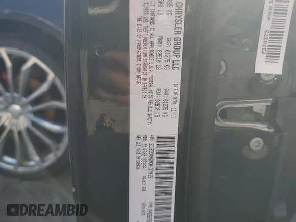 2012 Chrysler 300 Limited с VIN 2C3CCAHGXCH137415, выставлен на аукционе Copart как лот 72042405 с пробегом 117 550 миль миль и Списание • Salvage title. История ставок и продаж доступна на DreamBid. Изображение 12.