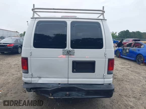 2008 Ford Econoline Cargo Commercial with VIN 1FTNE14W88DA06788, listed as a IAAI auction lot 42256063 with 158,974 mi miles and . Bid and sale history available at DreamBid. Image 16.