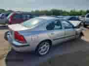 2004 Volvo S60 с VIN YV1RS59V342348084, выставлен на аукционе Copart как лот 66169495 с пробегом Не указан миль и Списание • Salvage title. История ставок и продаж доступна на DreamBid. Изображение 3.