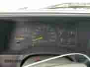 1997 GMC Sierra 1500 z VIN 2GTEC19R4V1531248, wystawiony jako Copart lot #48928755 z przebiegiem 172 164 mil mil oraz Szkoda całkowita • Salvage title. Historia ofert i sprzedaży dostępna na DreamBid. Obrazek 9.