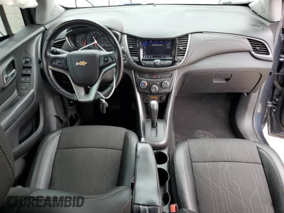 2022 Chevrolet Trax LT с VIN KL7CJLSM8NB559509, выставлен на аукционе Copart как лот 58943415 с пробегом 38 683 миль миль и Списание • Salvage title. История ставок и продаж доступна на DreamBid. Изображение 8.