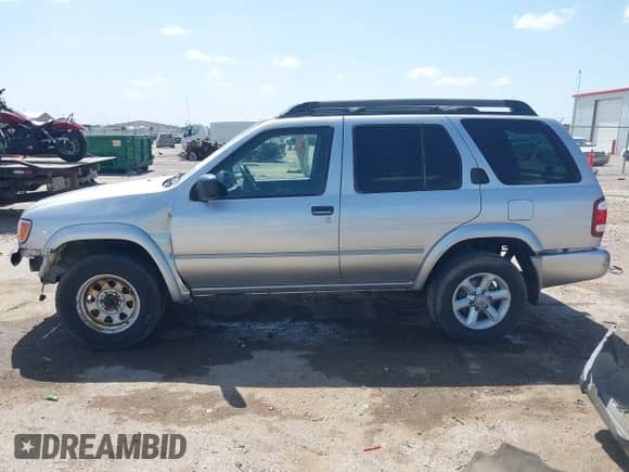 2003 Nissan Pathfinder LE with VIN JN8DR09Y63W829418, listed as a IAAI auction lot 42514295 with 212,889 mi miles and . Bid and sale history available at DreamBid. Image 15.